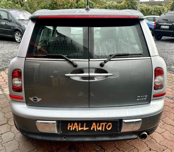 MINI MINI COOPER CLUBMAN 2011. Auto Dakar vous accompagne dans tous vos projets de mobilité avec des solutions sur mesure