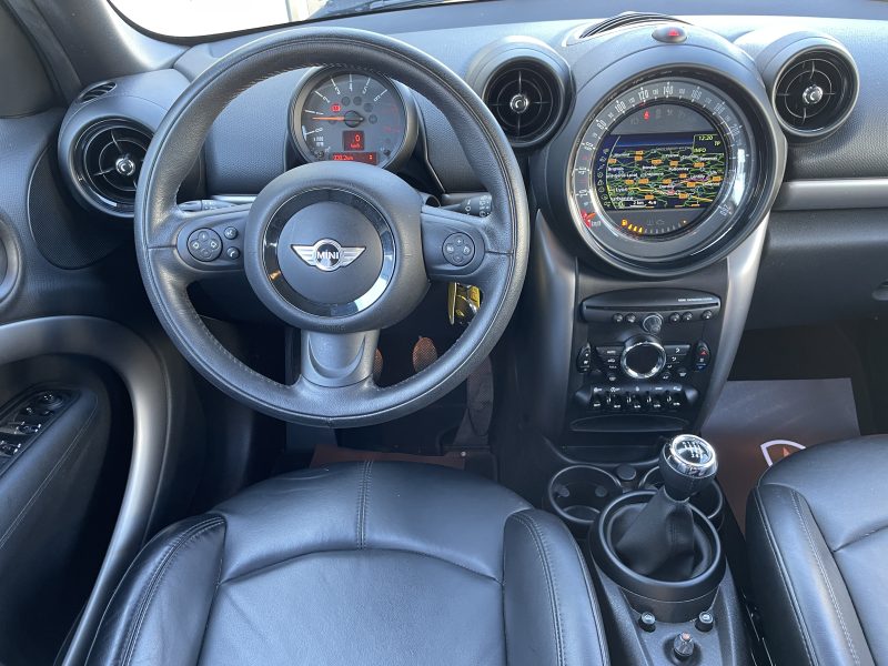 MINI MINI COUNTRYMAN 2016. Pièces détachées d'origine et accessoires automobiles disponibles chez Auto Dakar