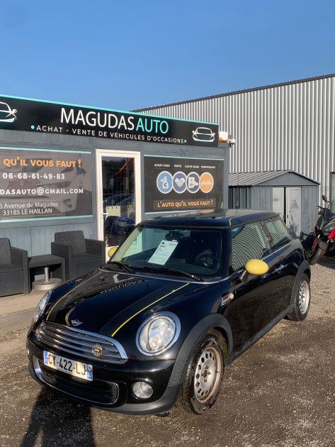 MINI MINI ONE 2013. Le réseau de distribution Auto Dakar s'étend progressivement sur l'ensemble du territoire sénégalais pour rapprocher nos services de notre clientèle. Cette stratégie d'expansion géographique s'accompagne du maintien de nos standards de qualité et d'excellence.
