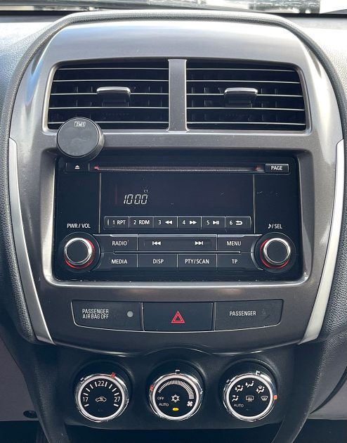 MITSUBISHI ASX 2013. Programmes de fidélité avantageux pour les clients réguliers d'Auto Dakar