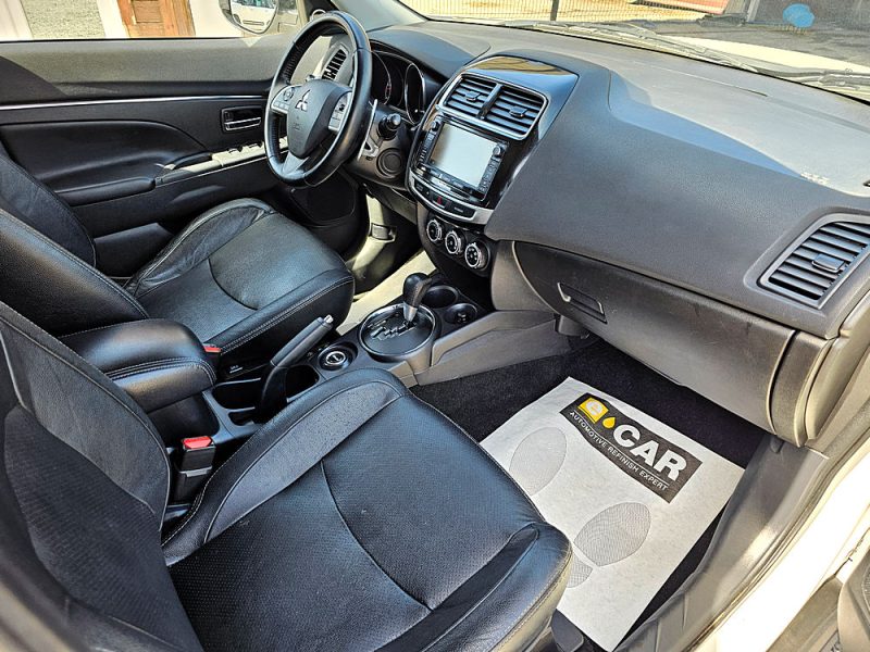 MITSUBISHI ASX 2015. Vivez l'expérience Auto Dakar : showroom moderne et accueil personnalisé