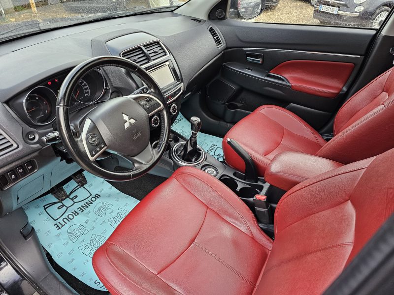 MITSUBISHI ASX. 4X4 2015. Rejoignez la communauté des clients satisfaits d'Auto Dakar, référence automobile dakaroise