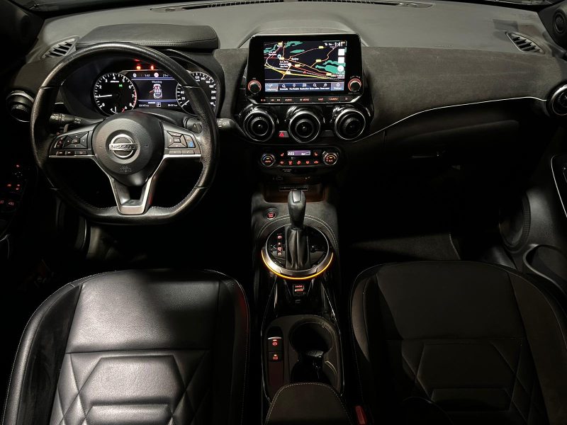 NISSAN JUKE II 2019. Chez Auto Dakar, chaque véhicule de notre parc automobile fait l'objet d'un contrôle technique rigoureux et d'une certification qualité. Notre équipe de mécaniciens expérimentés s'assure que vous repartiez avec un véhicule fiable et performant.
