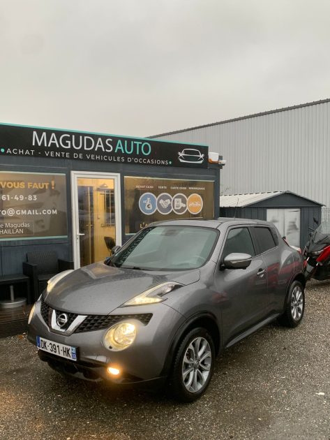 NISSAN JUKE TEKNA 2014. Le service après-vente d'Auto Dakar dispose d'ateliers ultramodernes équipés des dernières technologies de diagnostic automobile. Nos techniciens certifiés assurent la maintenance préventive et curative de votre véhicule avec des pièces détachées d'origine pour préserver ses performances optimales.