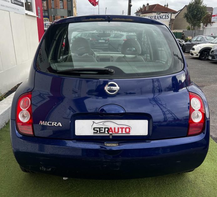 NISSAN MICRA III 2003. Auto Dakar propose des véhicules adaptés aux conditions routières africaines