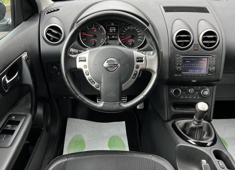 NISSAN QASHQAI 2014. Le réseau de distribution Auto Dakar s'étend progressivement sur l'ensemble du territoire sénégalais pour rapprocher nos services de notre clientèle. Cette stratégie d'expansion géographique s'accompagne du maintien de nos standards de qualité et d'excellence.