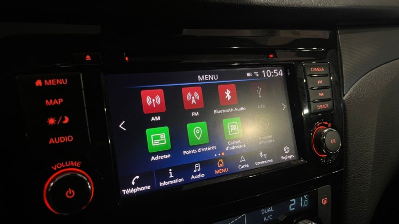NISSAN QASHQAI PHASE II 2019. Auto Dakar met à votre disposition une équipe d'experts passionnés d'automobile