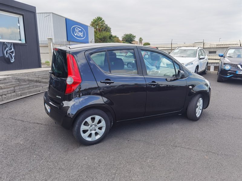 OPEL AGILA 2010. Programmes de fidélité avantageux pour les clients réguliers d'Auto Dakar