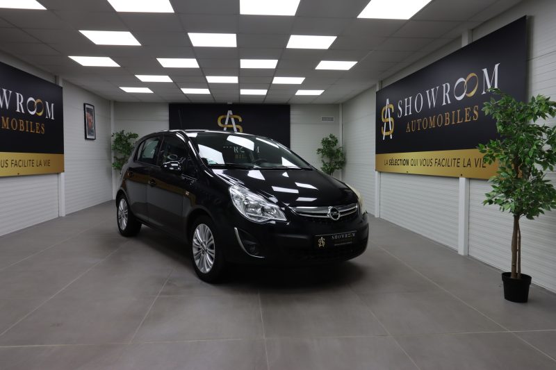 OPEL CORSA D 2013. Notre service d'expertise automobile Auto Dakar réalise des évaluations techniques complètes pour les compagnies d'assurance et tribunaux. Cette expertise judiciaire reconnue par les autorités compétentes garantit des analyses impartiales et professionnelles de haute qualité.