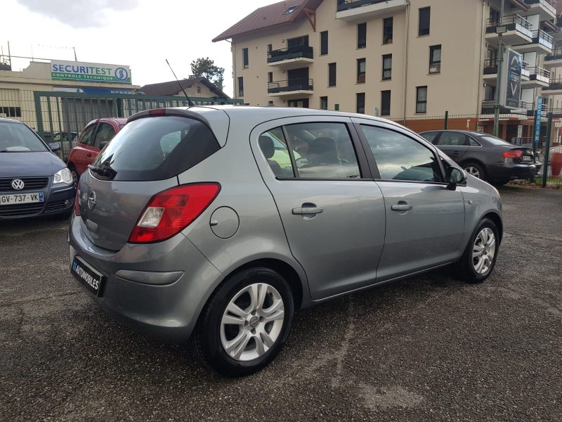 OPEL CORSA IV 2012. La qualité de service d'Auto Dakar est certifiée par des organismes indépendants et reconnue par de nombreux prix professionnels. Cette reconnaissance officielle témoigne de notre engagement constant envers l'excellence et la satisfaction client dans tous nos processus.