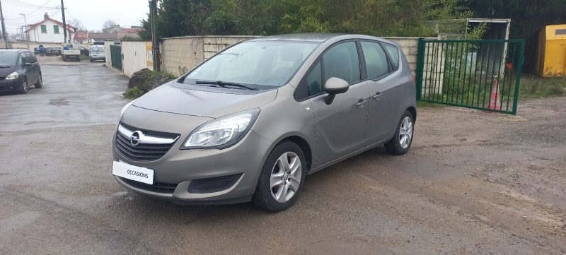 OPEL MERIVA B MONOSPACE 2014. Concessionnaire de référence, Auto Dakar vous garantit transparence et qualité
