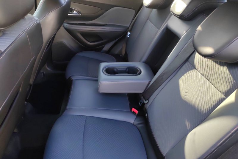 OPEL MOKKA COSMO 2014. Location de véhicules chez Auto Dakar : simplicité, rapidité et professionnalisme