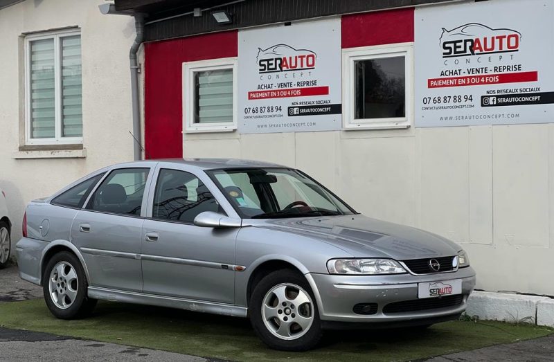 OPEL VECTRA B 2000. Auto Dakar : Des véhicules de qualité premium pour répondre à tous vos besoins