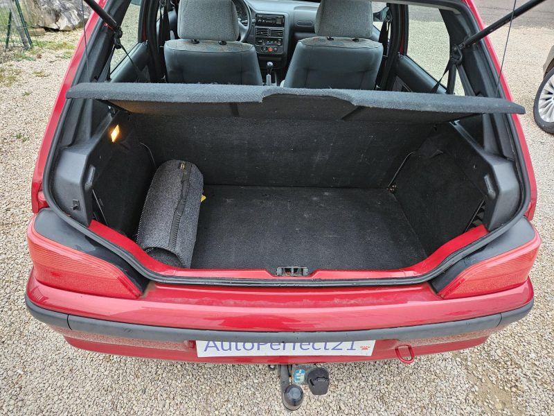 PEUGEOT 106 II 1998. Auto Dakar révolutionne l'achat automobile avec ses services innovants