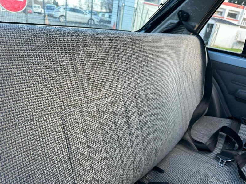 PEUGEOT 205 II 1992. Auto Dakar : Partenaire officiel des événements automobiles majeurs au Sénégal