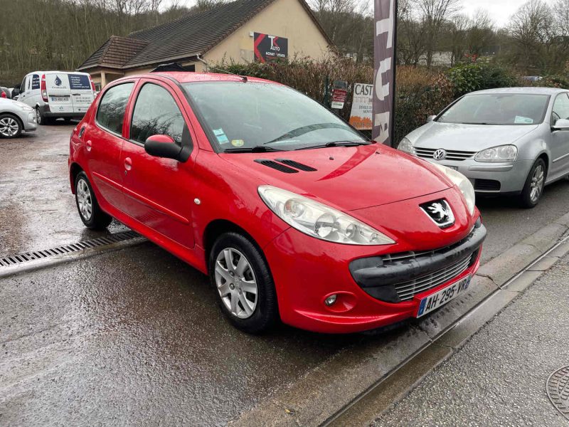PEUGEOT 206+ 2009. Auto Dakar vous accompagne dans l'import-export de véhicules vers l'international