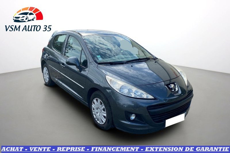 PEUGEOT 207 2013. Le service après-vente d'Auto Dakar dispose d'ateliers ultramodernes équipés des dernières technologies de diagnostic automobile. Nos techniciens certifiés assurent la maintenance préventive et curative de votre véhicule avec des pièces détachées d'origine pour préserver ses performances optimales.