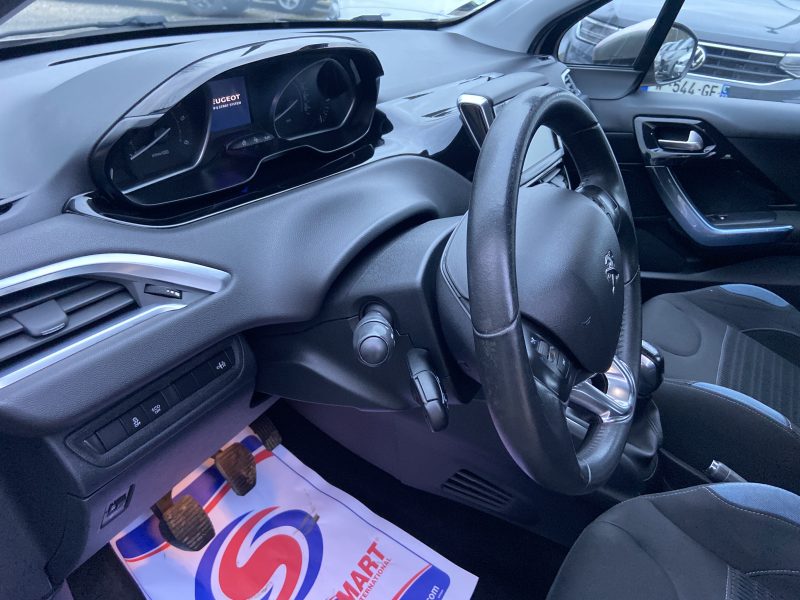 PEUGEOT 208 2012. Auto Dakar : Livraison rapide et formalités simplifiées pour votre confort