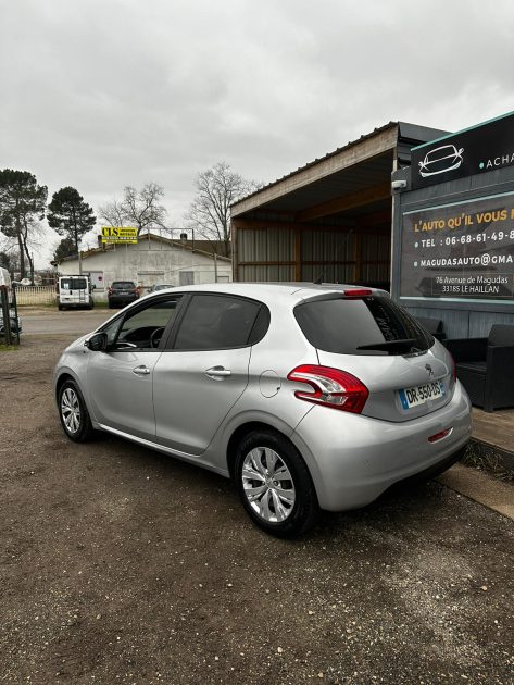 PEUGEOT 208 STYLE 2015. Partenariats bancaires privilégiés d'Auto Dakar pour faciliter vos financements