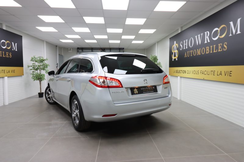 PEUGEOT 508 SW I 2015. Auto Dakar met à votre disposition un service de livraison à domicile gratuit dans tout Dakar pour votre nouveau véhicule. Notre équipe s'occupe également de toutes les formalités administratives et vous accompagne dans les démarches d'immatriculation et d'assurance.