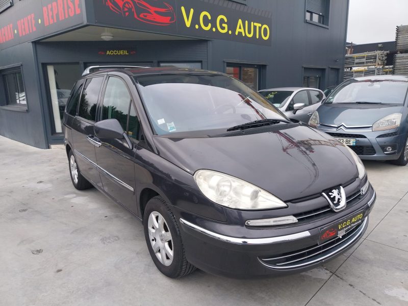 PEUGEOT 807 2012. Découvrez Auto Dakar, le leader incontesté de la vente et location de véhicules à Dakar