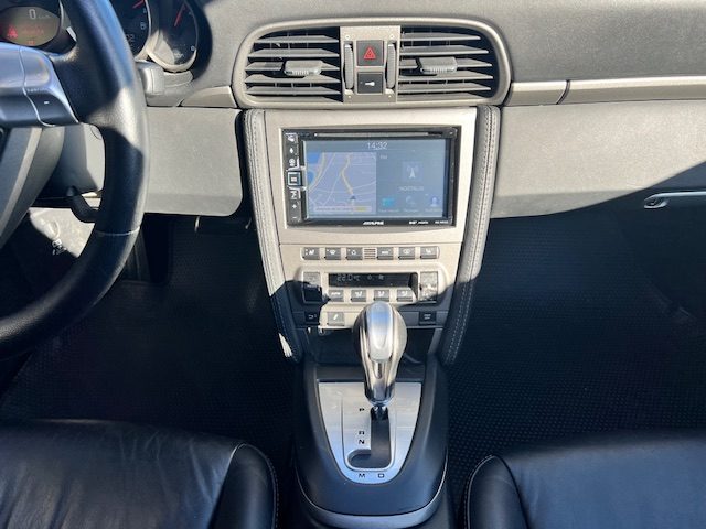 PORSCHE 911 2005. Particuliers ou entreprises, Auto Dakar répond à tous vos besoins en mobilité