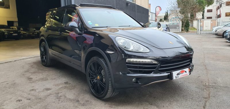 PORSCHE CAYENNE 2010. Auto Dakar révolutionne l'achat automobile avec ses services innovants