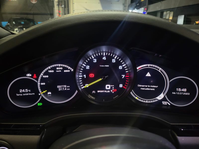 PORSCHE CAYENNE 2019. Auto Dakar organise des journées portes ouvertes pour découvrir les nouveautés