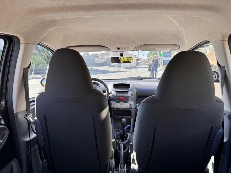 POUR EXPORT VERS LE EUROPE DE L'EST POUR EXPORT VERS LE MAGHREB CITROEN C1 2007. Auto Dakar propose une flotte diversifiée : berlines, SUV, 4x4, utilitaires et véhicules de luxe