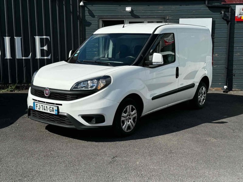 POUR EXPORT VERS LE EUROPE DE L'EST POUR EXPORT VERS LE MAGHREB FIAT DOBLO CARGO 2019. Service client multilingue chez Auto Dakar pour accueillir la clientèle internationale