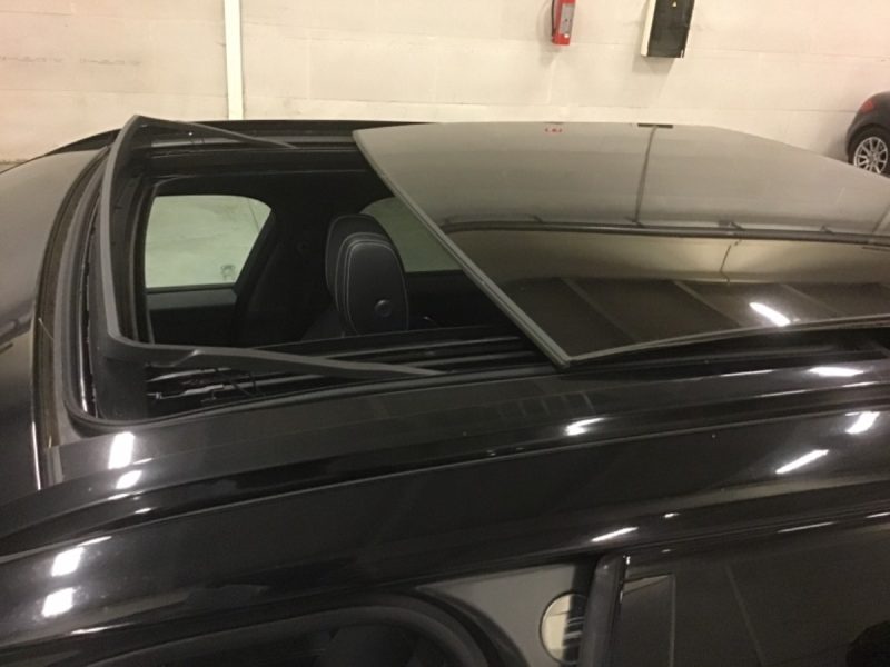 POUR EXPORT VERS LE EUROPE DE L'EST POUR EXPORT VERS LE MAGHREB LAND ROVER RANGE ROVER VELAR 2018. Programmes de fidélité avantageux pour les clients réguliers d'Auto Dakar