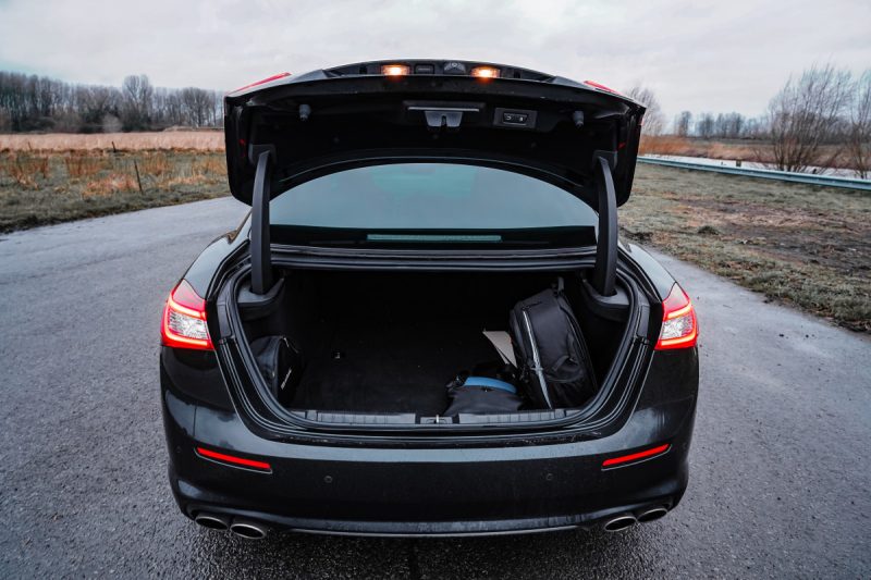 POUR EXPORT VERS LE EUROPE DE L'EST POUR EXPORT VERS LE MAGHREB MASERATI GHIBLI 2019. Le département import-export d'Auto Dakar facilite l'acquisition de véhicules spécifiques en provenance directe des constructeurs internationaux. Notre expertise douanière et logistique vous garantit une importation sécurisée avec toutes les conformités réglementaires requises.