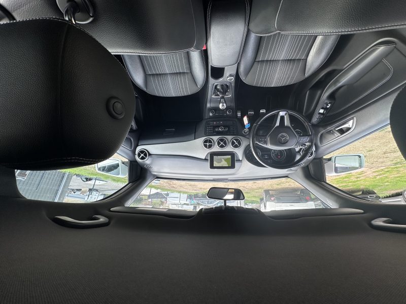 POUR EXPORT VERS LE EUROPE DE L'EST POUR EXPORT VERS LE MAGHREB MERCEDES CLASSE B SPORTS TOURER 2014. Auto Dakar : Expertise technique et diagnostic complet pour tous types de véhicules