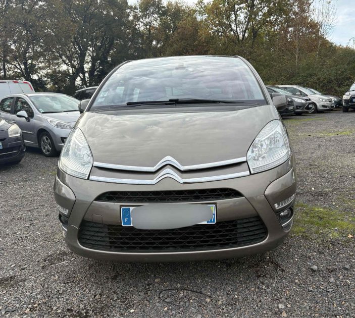 POUR EXPORT VERS LE MAGHREB CITROËN C4 PICASSO 2012. Auto Dakar : Votre partenaire automobile de confiance au cœur de la capitale sénégalaise