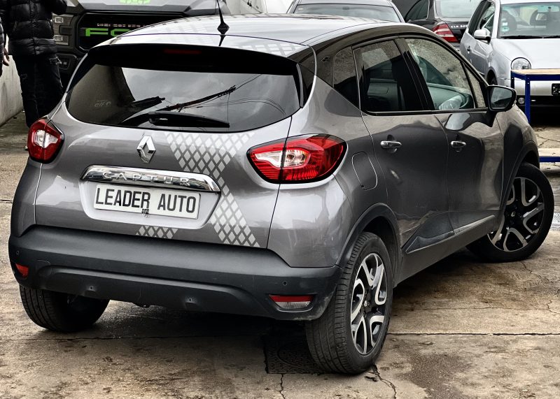 RENAULT CAPTUR 2013. Auto Dakar révolutionne l'achat automobile avec ses services innovants
