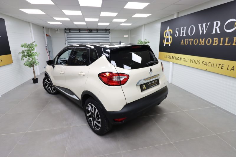 RENAULT CAPTUR I 2016. Auto Dakar : Des véhicules de qualité premium pour répondre à tous vos besoins