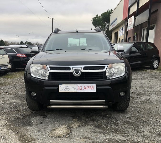 RENAULT DUSTER 2012. Auto Dakar, c'est 30 ans d'expertise au service de la mobilité sénégalaise