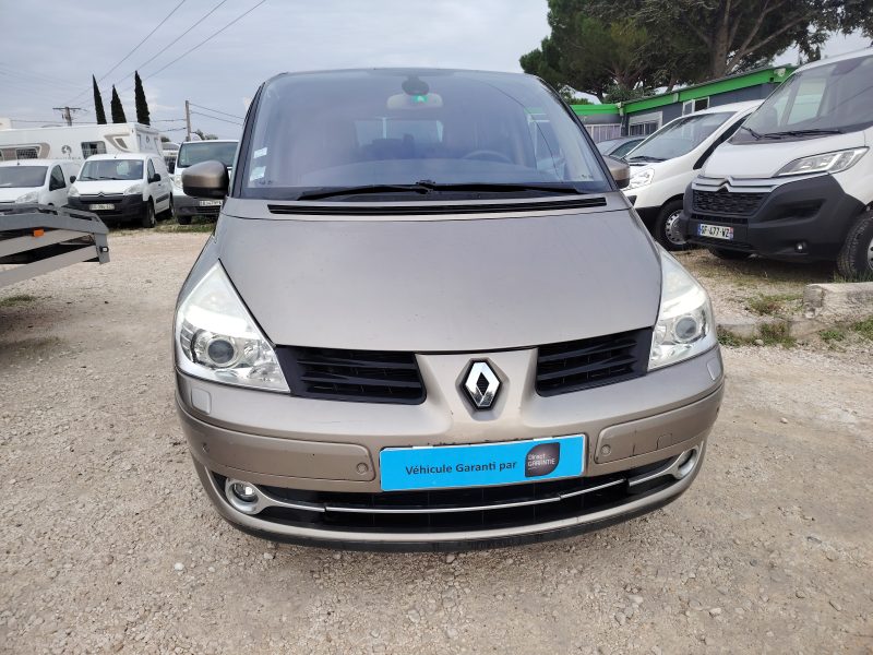 RENAULT ESPACE 4 2.0 DCI 150CV 7 PLACES 2011. Location de véhicules chez Auto Dakar : simplicité, rapidité et professionnalisme