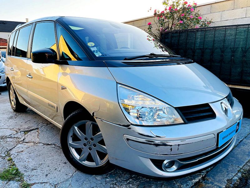 RENAULT ESPACE IV 2011. Découvrez Auto Dakar, le leader incontesté de la vente et location de véhicules à Dakar