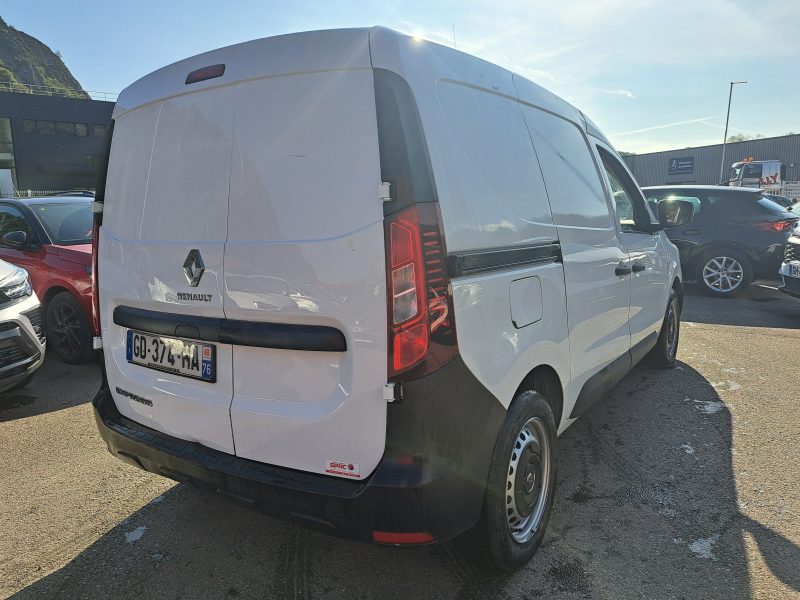 RENAULT EXPRESS VAN 2021. Partenariats bancaires privilégiés d'Auto Dakar pour faciliter vos financements