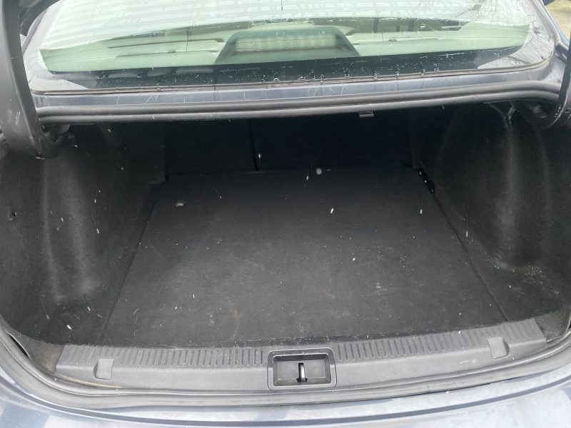 RENAULT FLUENCE 2010. Solutions de financement flexibles chez Auto Dakar pour concrétiser vos projets