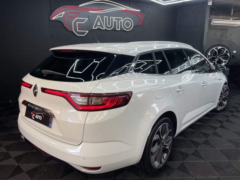 RENAULT MEGANE IV GRANDTOUR 2016. Service de reprise automobile avantageux chez Auto Dakar pour votre ancien véhicule