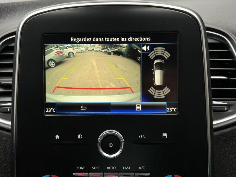 RENAULT SCENIC 2019. Faites confiance à Auto Dakar, expert reconnu en vente et location automobile au Sénégal