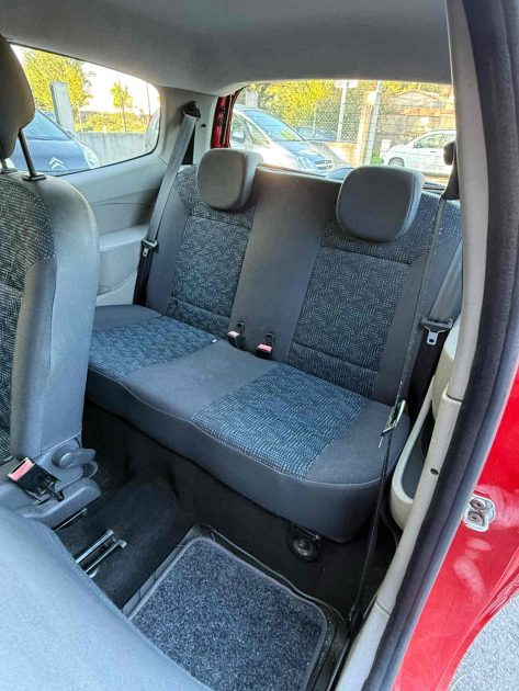 RENAULT TWINGO 2009. Conseils d'experts chez Auto Dakar pour choisir le véhicule parfait