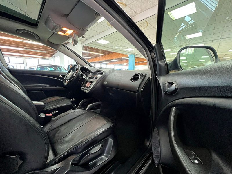 SEAT ALTEA 2010. Voitures neuves et d'occasion certifiées : Auto Dakar garantit la qualité