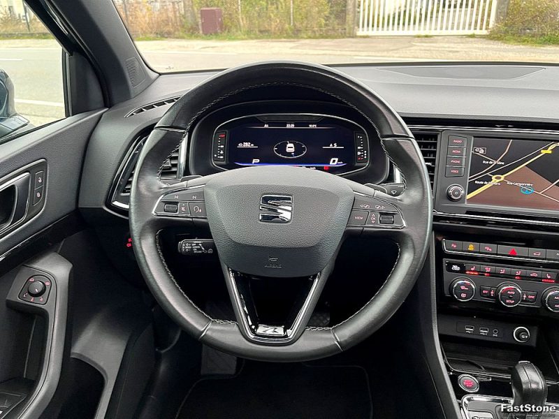 SEAT ATECA 2018. Le département import-export d'Auto Dakar facilite l'acquisition de véhicules spécifiques en provenance directe des constructeurs internationaux. Notre expertise douanière et logistique vous garantit une importation sécurisée avec toutes les conformités réglementaires requises.