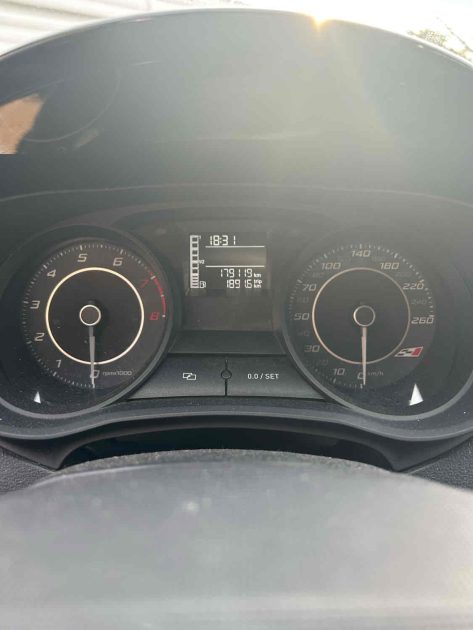 SEAT IBIZA 2013. Auto Dakar révolutionne le marché automobile sénégalais avec une approche client personnalisée et des services d'exception. Notre engagement quotidien consiste à vous offrir une expérience d'achat unique, alliant conseils d'experts et solutions de financement sur mesure.