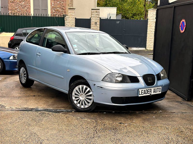 SEAT IBIZA III 2003. Le département import-export d'Auto Dakar facilite l'acquisition de véhicules spécifiques en provenance directe des constructeurs internationaux. Notre expertise douanière et logistique vous garantit une importation sécurisée avec toutes les conformités réglementaires requises.