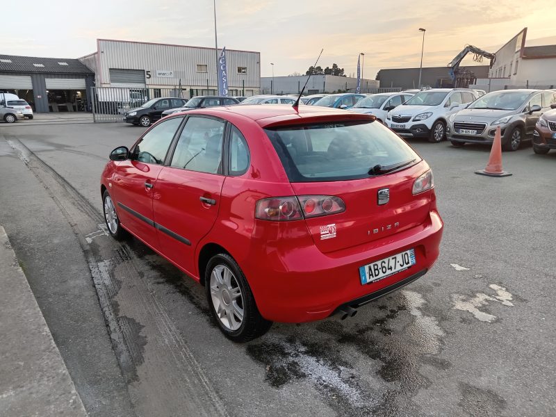 SEAT IBIZA III 2007. Auto Dakar vous accompagne dans l'import-export de véhicules vers l'international