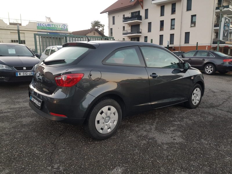 SEAT IBIZA IV 2011. Auto Dakar propose des véhicules adaptés aux conditions routières africaines